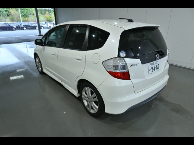 2008 HONDA FIT GE8-1013032