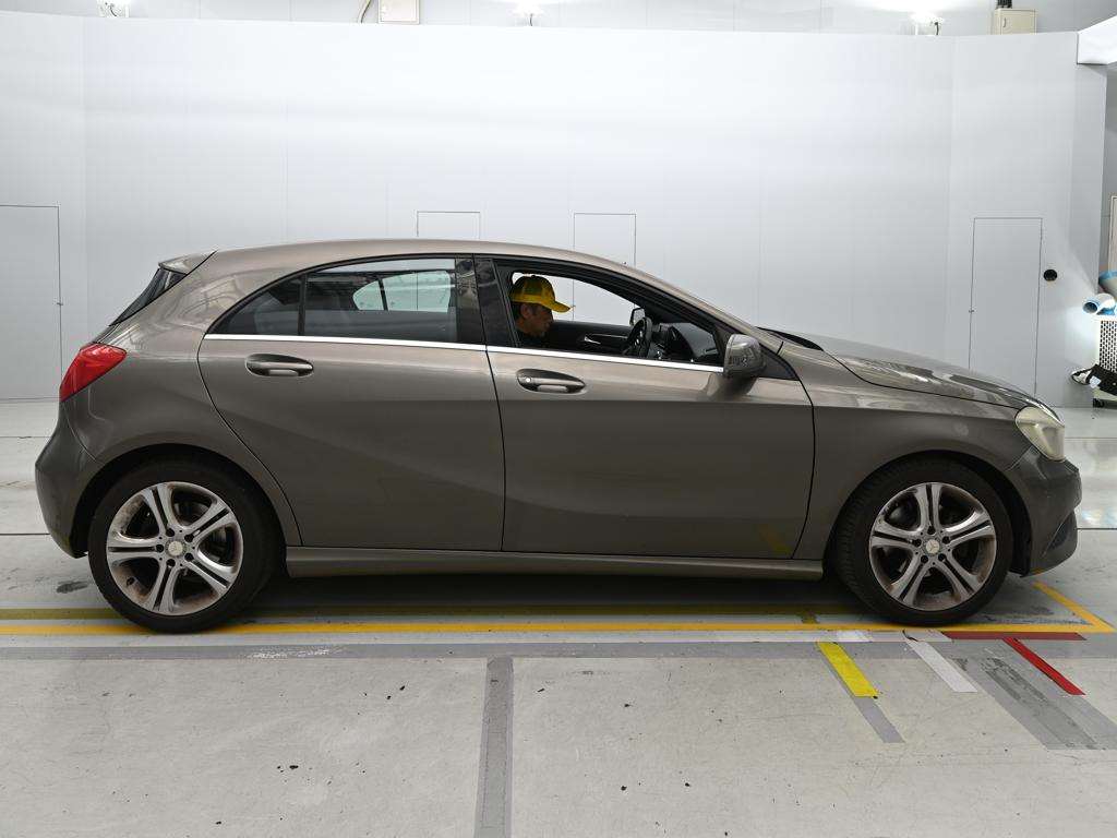 2014 MERCEDES BENZ A CLASS WDD1760422J178442