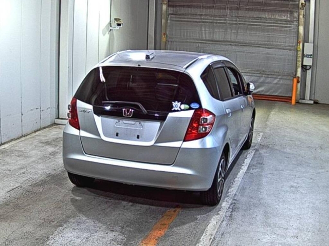 2010 HONDA FIT GE6-3000401
