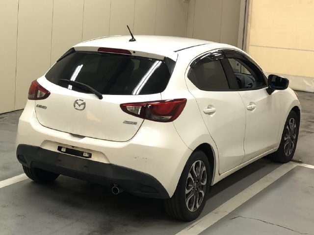 2015 MAZDA DEMIO DJ5FS-141481