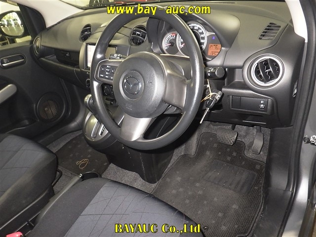 2012 MAZDA DEMIO DE3FS-533012