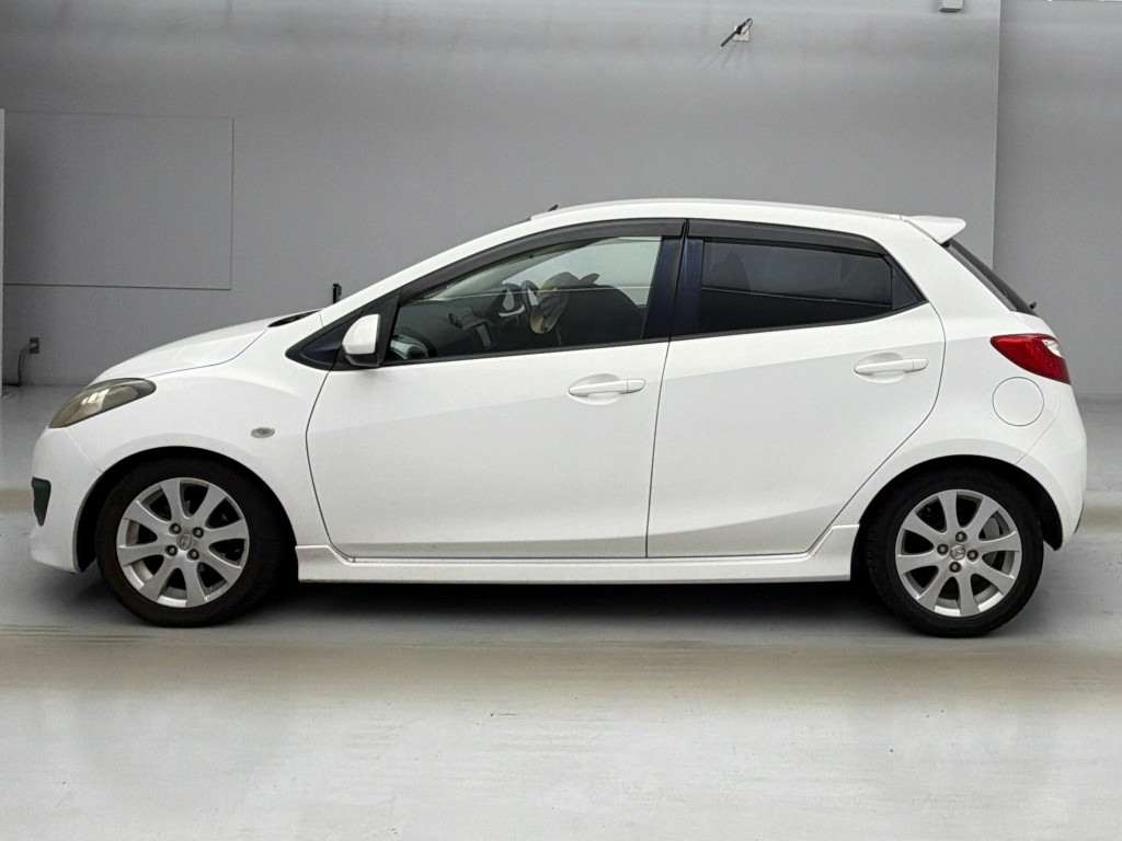 2008 MAZDA DEMIO DE3FS-135532