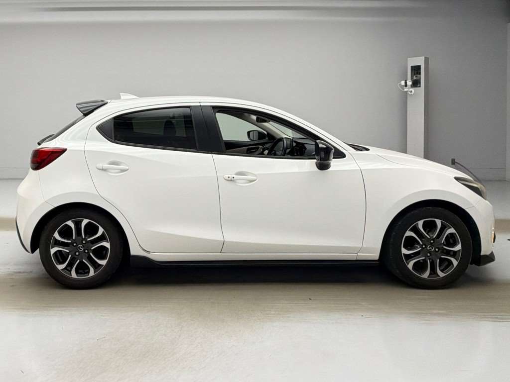 2014 MAZDA DEMIO DJ5FS-112652