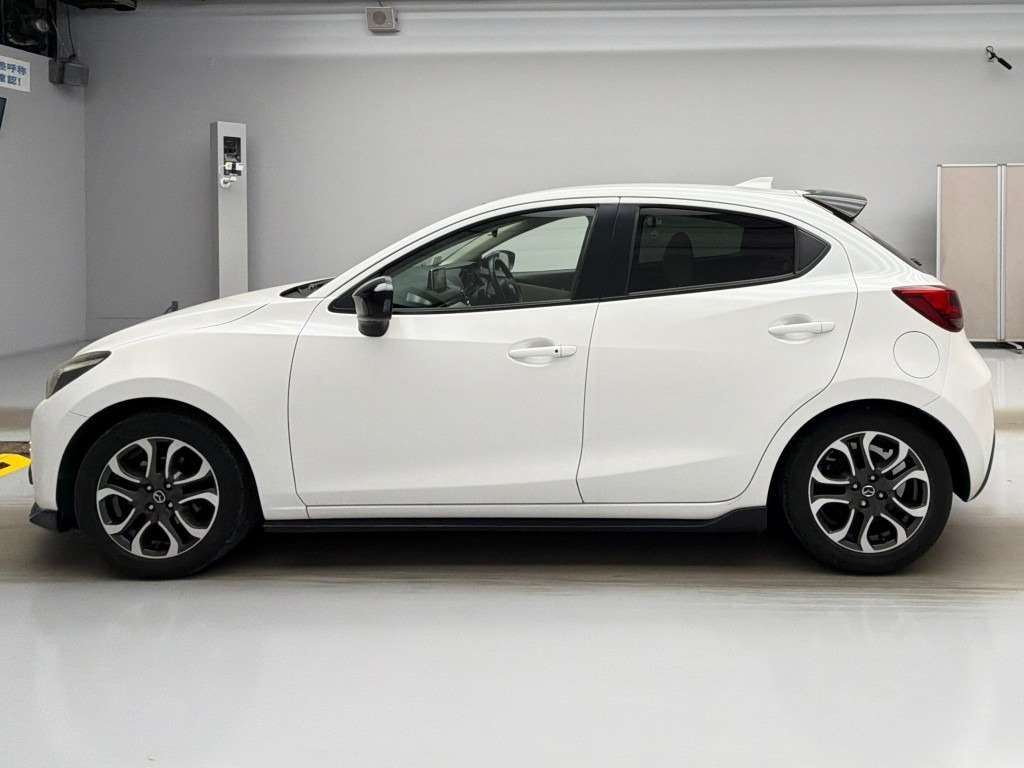 2014 MAZDA DEMIO DJ5FS-112652