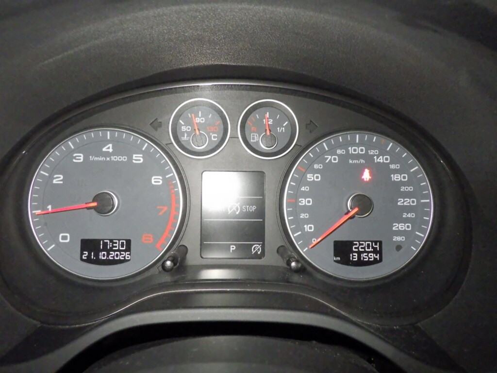2011 AUDI A3 5D WAUZZZ8P8CA060817