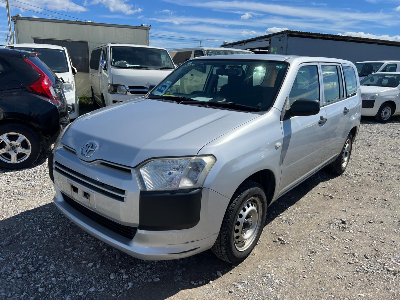 2015 TOYOTA PROBOX NCP165-0013082