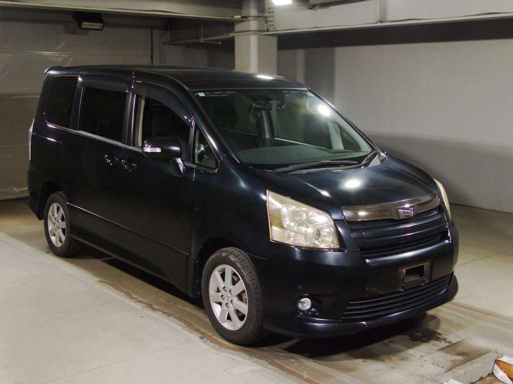 2008 TOYOTA NOAH ZRR75-0033377