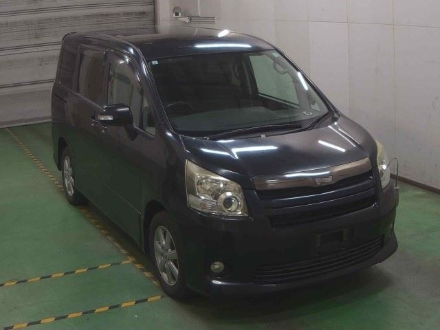 2007 TOYOTA NOAH ZRR75-0003605