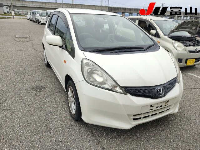 2011 HONDA FIT GE6-1539602