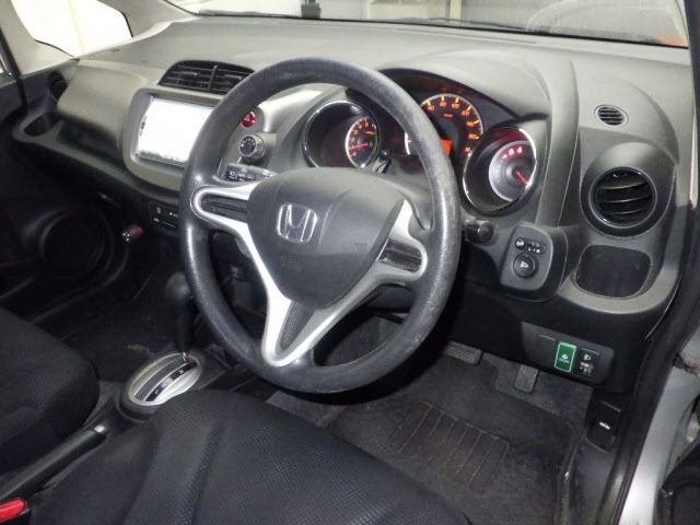 2011 HONDA FIT GE6-1562111