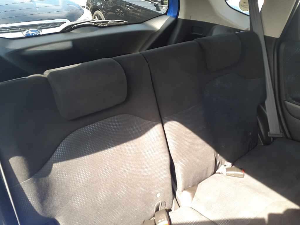 2011 HONDA FIT GE6-1570095