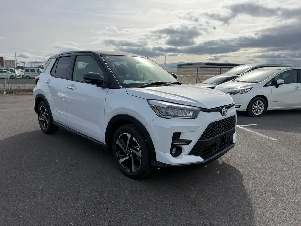 2025 Toyota Raize exterior front view - Japan import for Sri Lanka