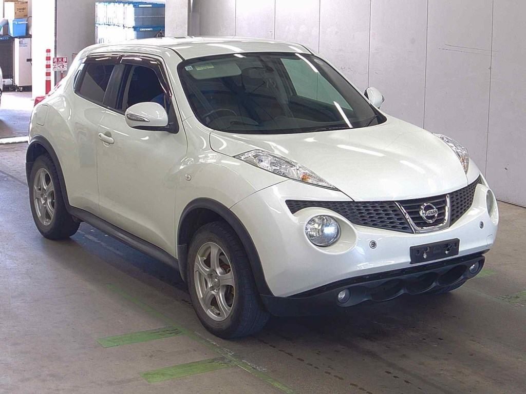 2011 NISSAN JUKE YF15-040021