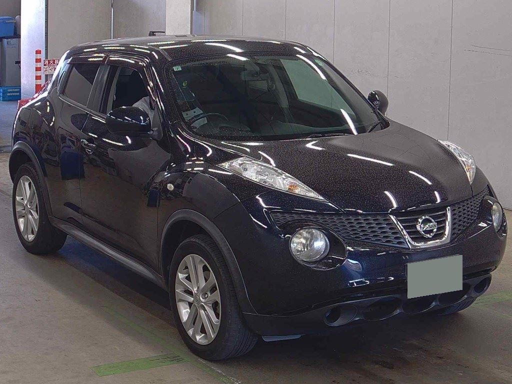 2011 NISSAN JUKE YF15-024849