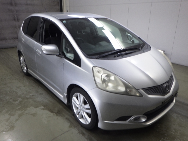 2009 HONDA FIT GE8-1032587