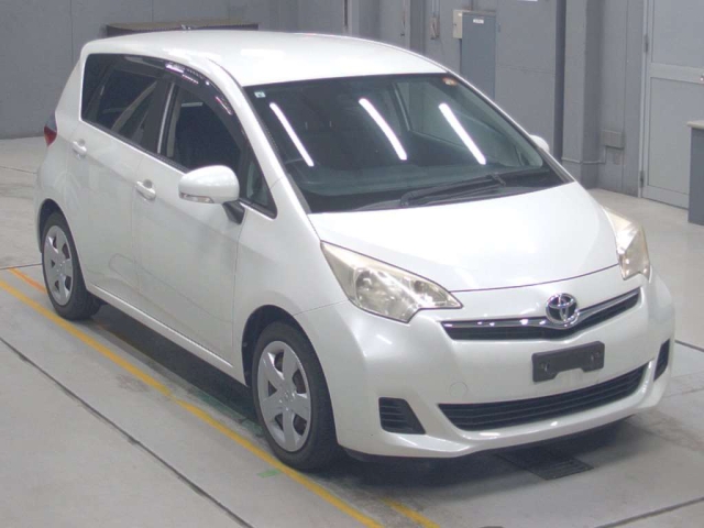 2011 TOYOTA RACTIS NCP120-2022762