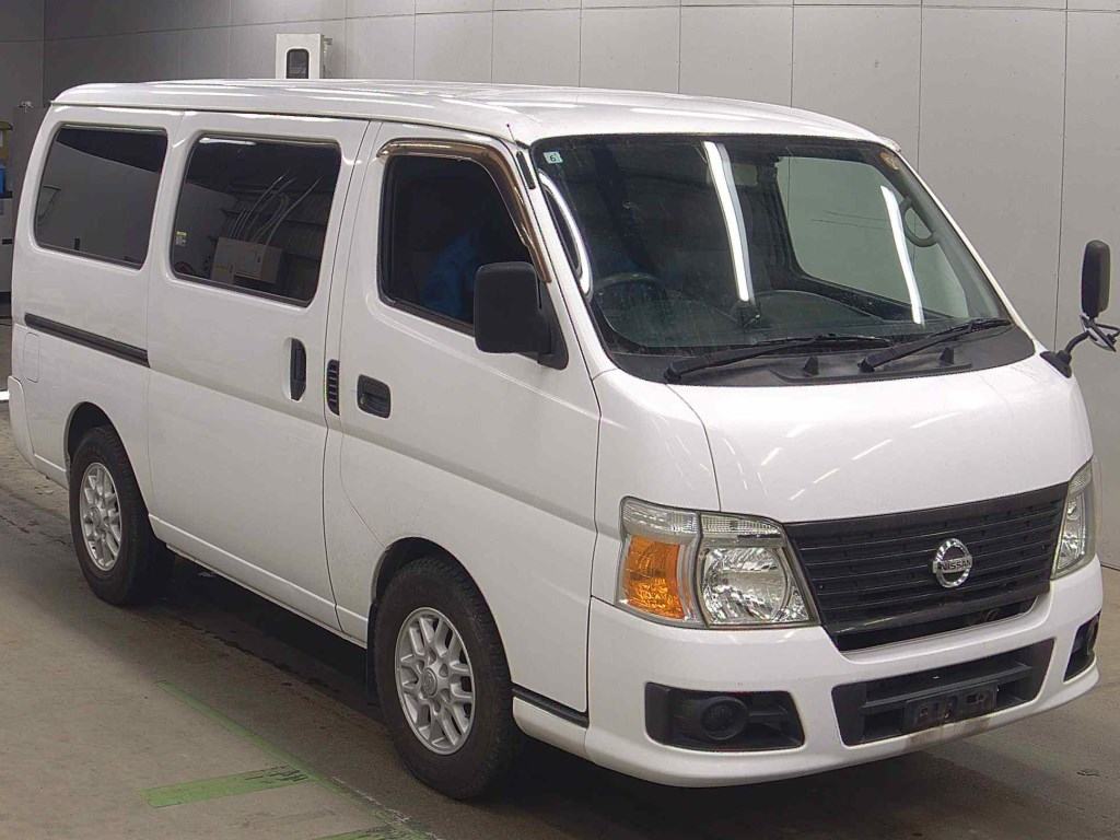2011 TOYOTA CARAVAN VRE25-042858