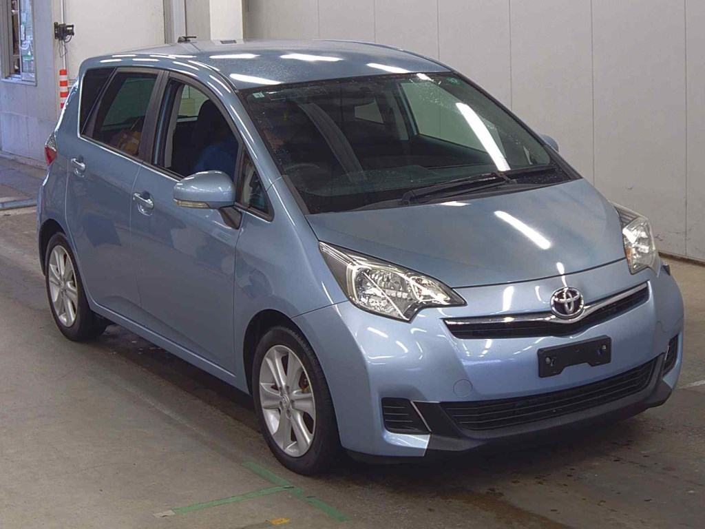 2011 TOYOTA RACTIS NCP120-2014936