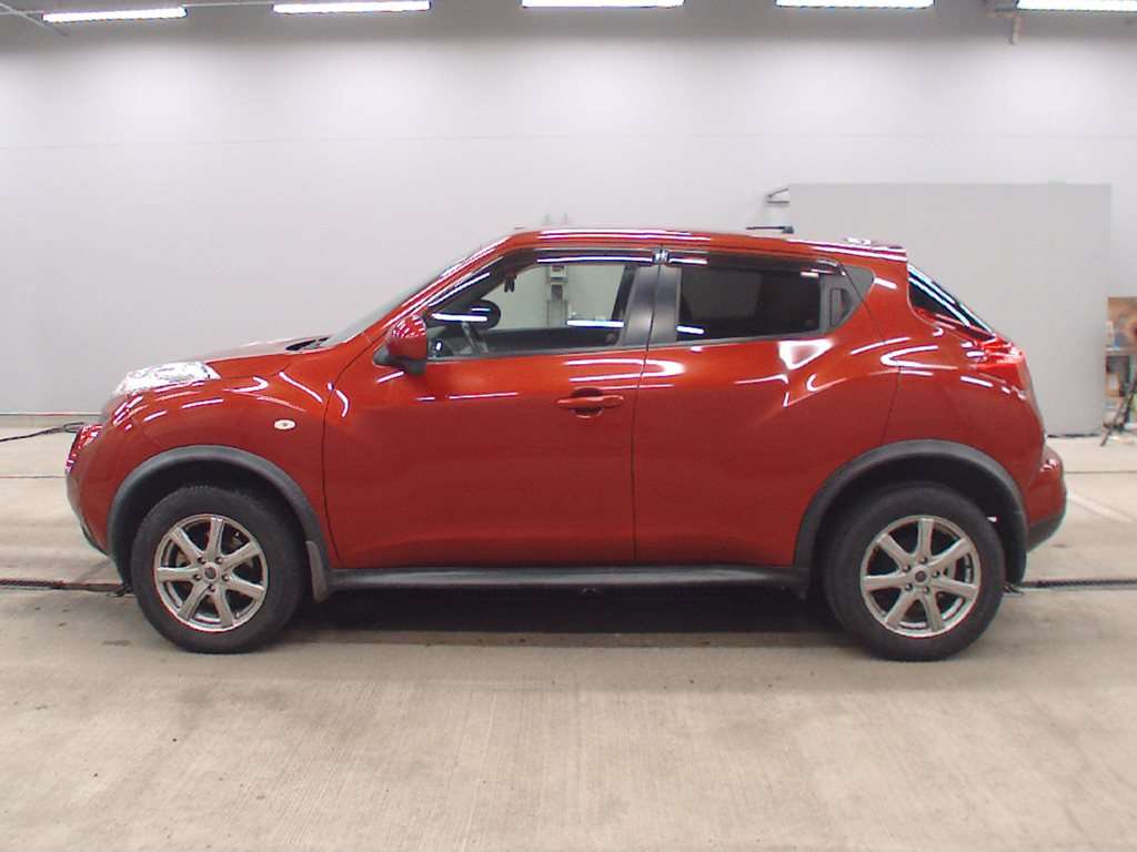 2012 NISSAN JUKE YF15-052648