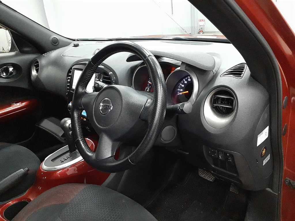 2012 NISSAN JUKE YF15-052648