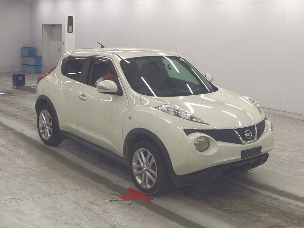 2010 NISSAN JUKE YF15-006130