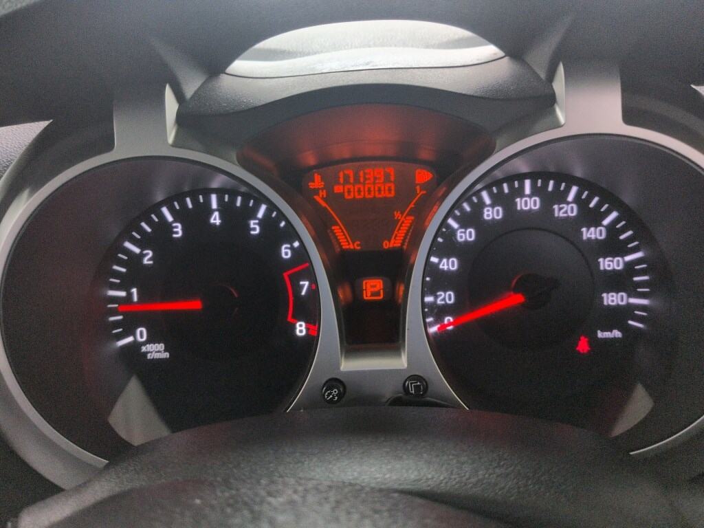 2010 NISSAN JUKE YF15-002412