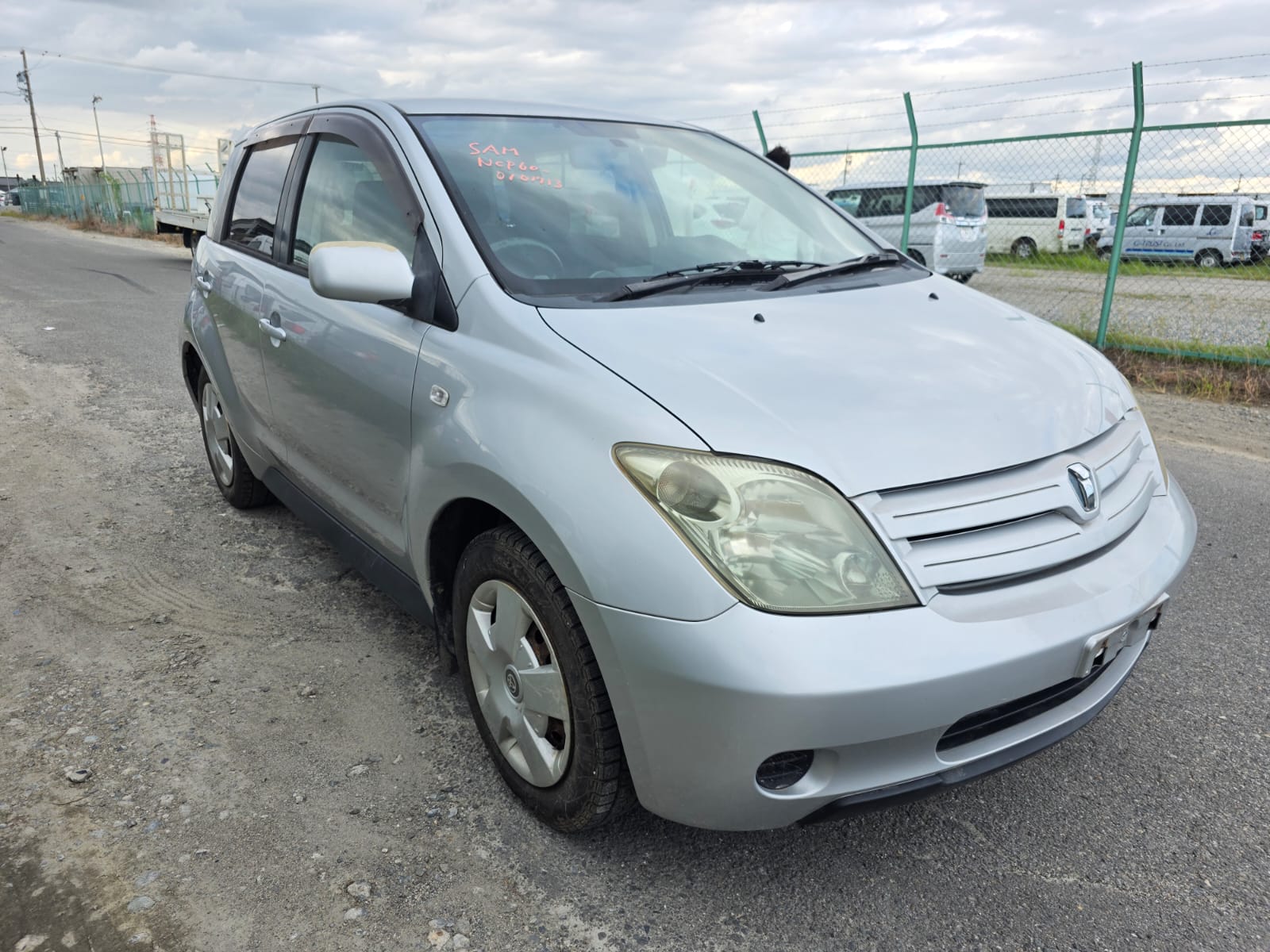 2003 TOYOTA IST NCP60-0101713