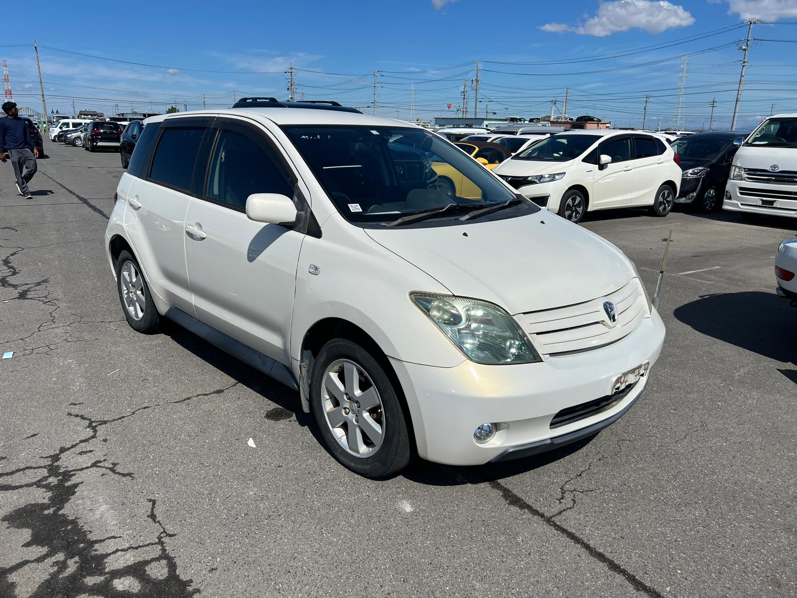 2002 TOYOTA IST NCP65-0011088