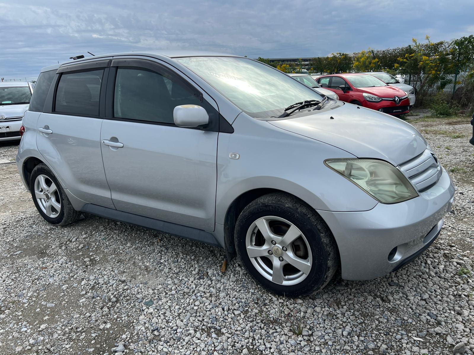 2003 TOYOTA IST NCP60-0104821