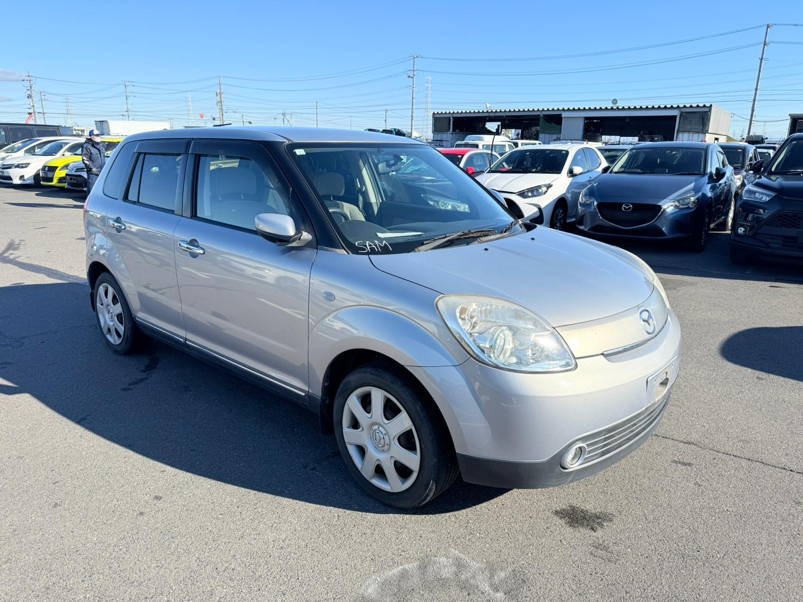 2004 MAZDA VERISA DC5W-108431