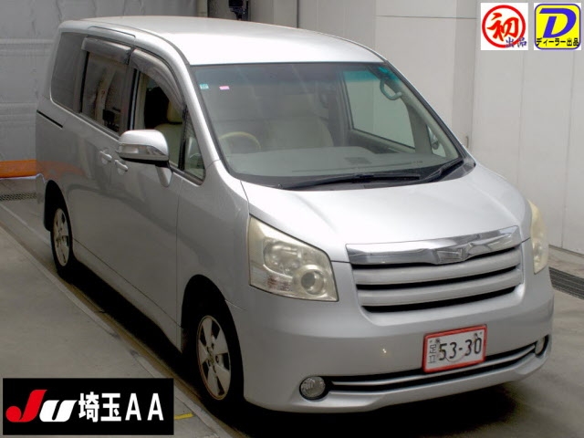 2007 TOYOTA NOAH ZRR70-0046910