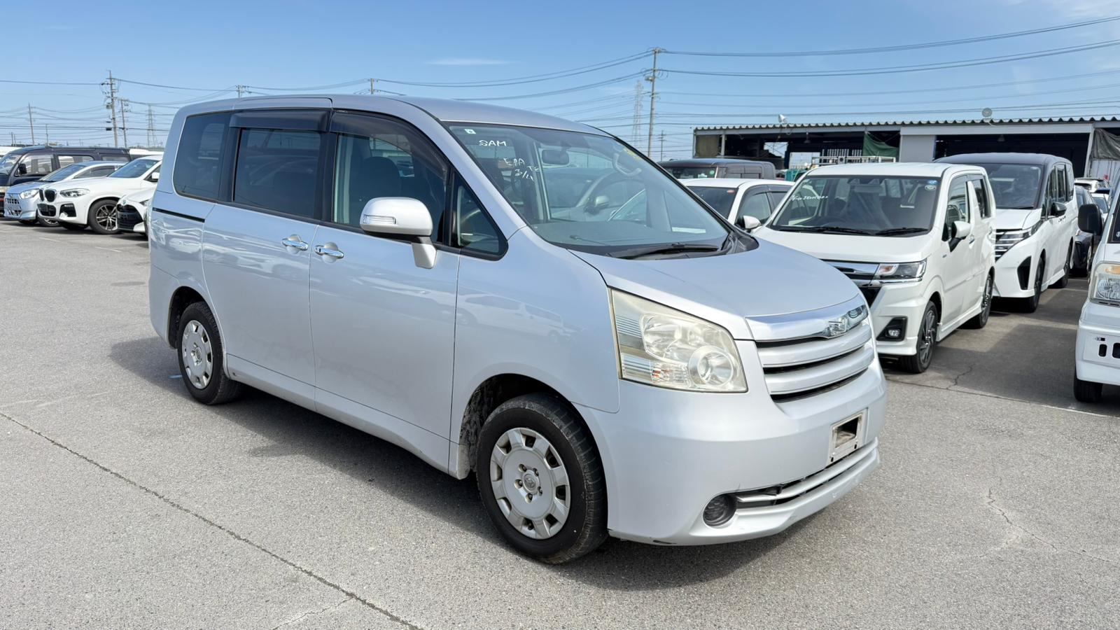 2009 TOYOTA NOAH ZRR70-0241321