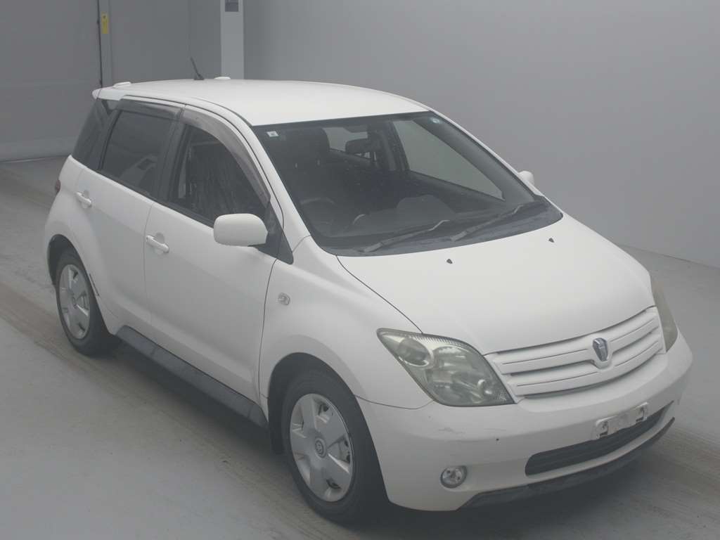 2004 TOYOTA IST NCP61-0105940