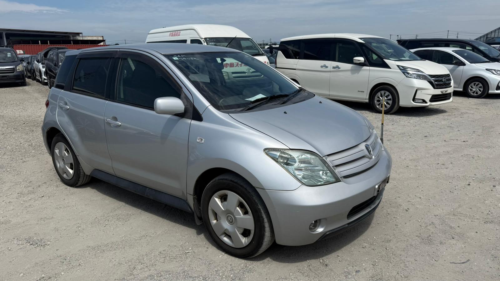 2005 TOYOTA IST NCP60-0201416