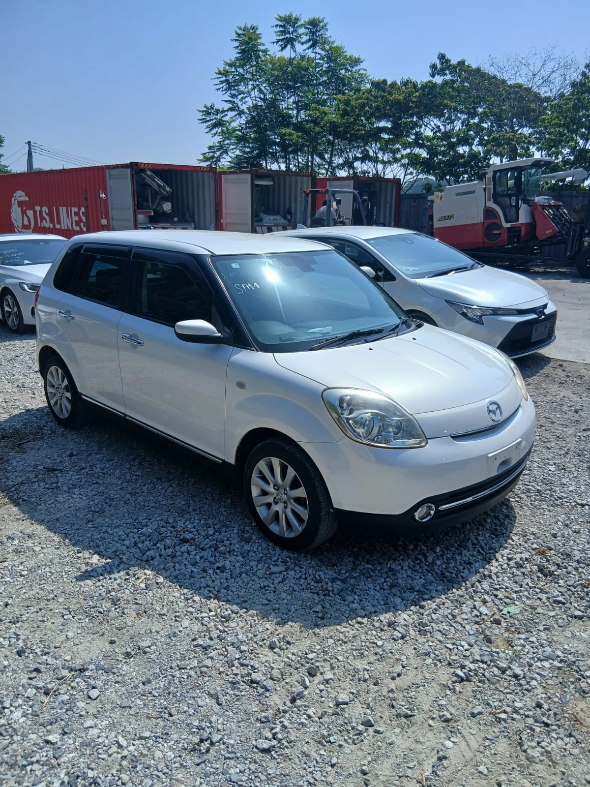 2011 MAZDA VERISA DC5W-349759