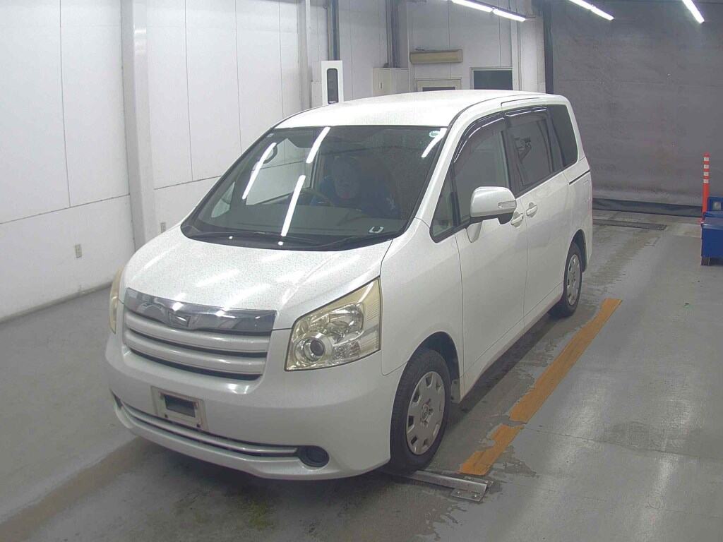 2007 TOYOTA NOAH ZRR70-0037796