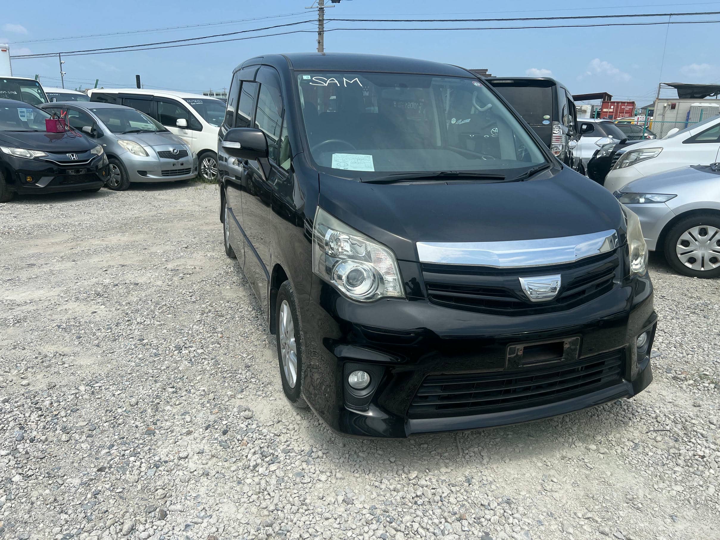 2012 TOYOTA NOAH ZRR70-0525202