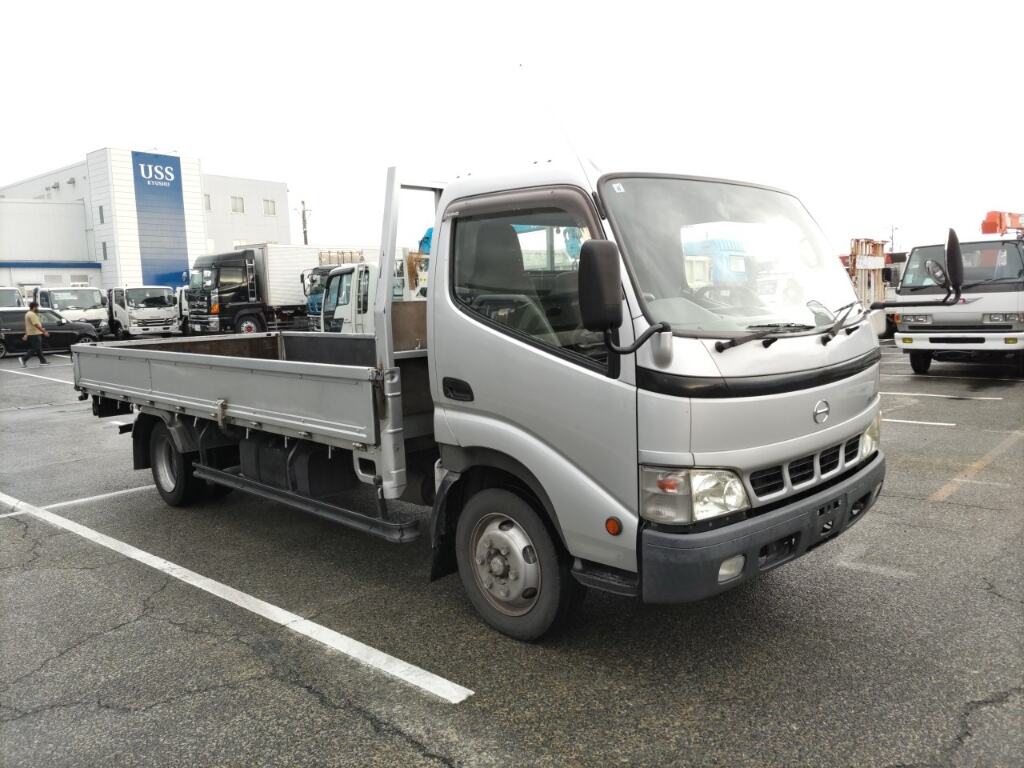 2002 TOYOTA DUTRO XZU420-0002686