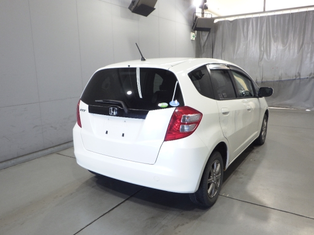 2010 HONDA FIT GE6-3000700