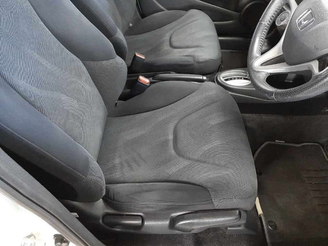 2010 HONDA FIT GE6-1374068