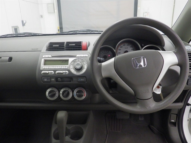 2006 HONDA FIT GD1-2324336