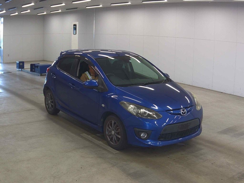 2010 MAZDA DEMIO DE5FS-253699
