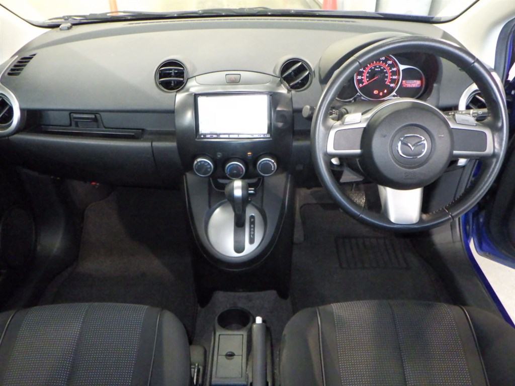 2010 MAZDA DEMIO DE5FS-253699