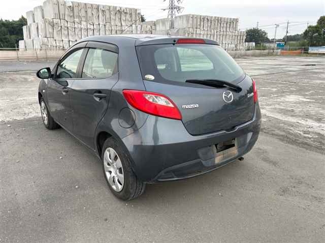 2011 MAZDA DEMIO DE3FS-512385