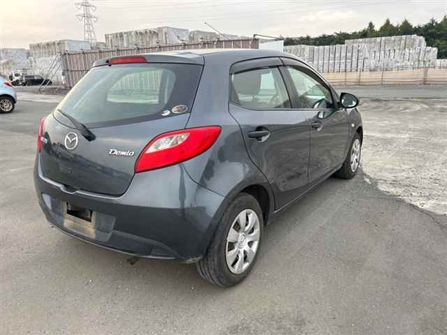 2011 MAZDA DEMIO DE3FS-512385