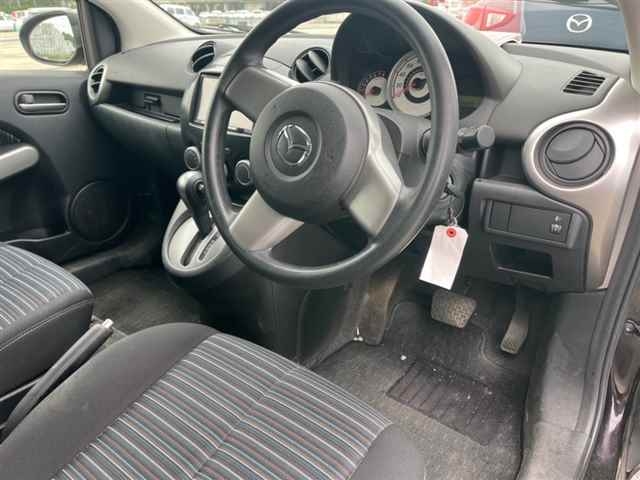 2010 MAZDA DEMIO DE3FS-300570