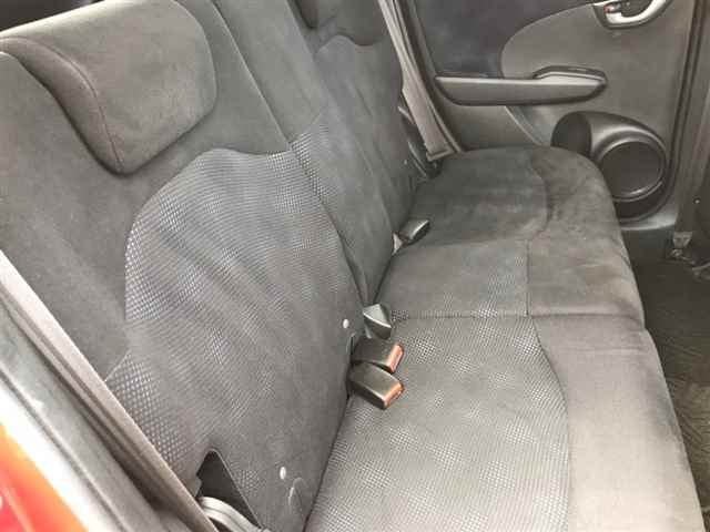 2011 HONDA FIT GE6-1574322