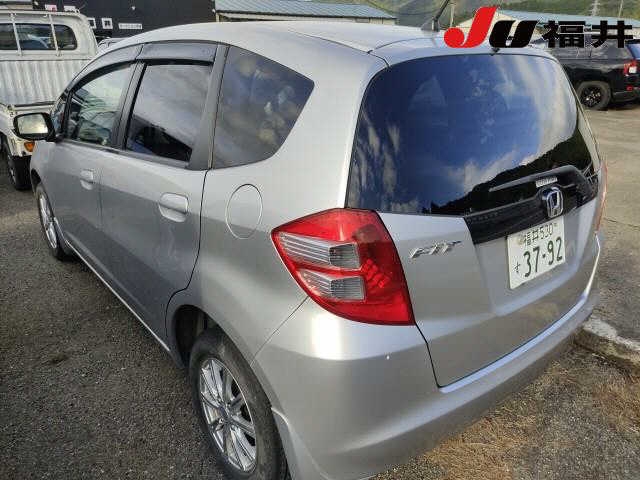 2010 HONDA FIT GE6-1330018