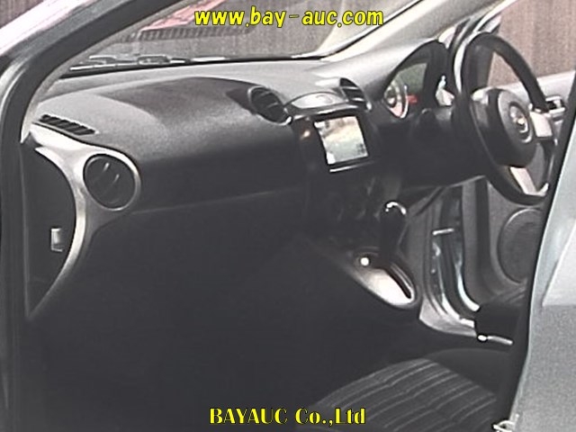 2010 MAZDA DEMIO DE3FS-311239