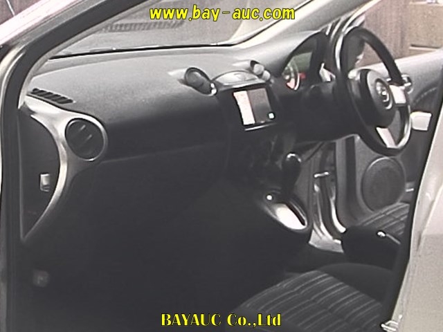 2010 MAZDA DEMIO DE3FS-296841